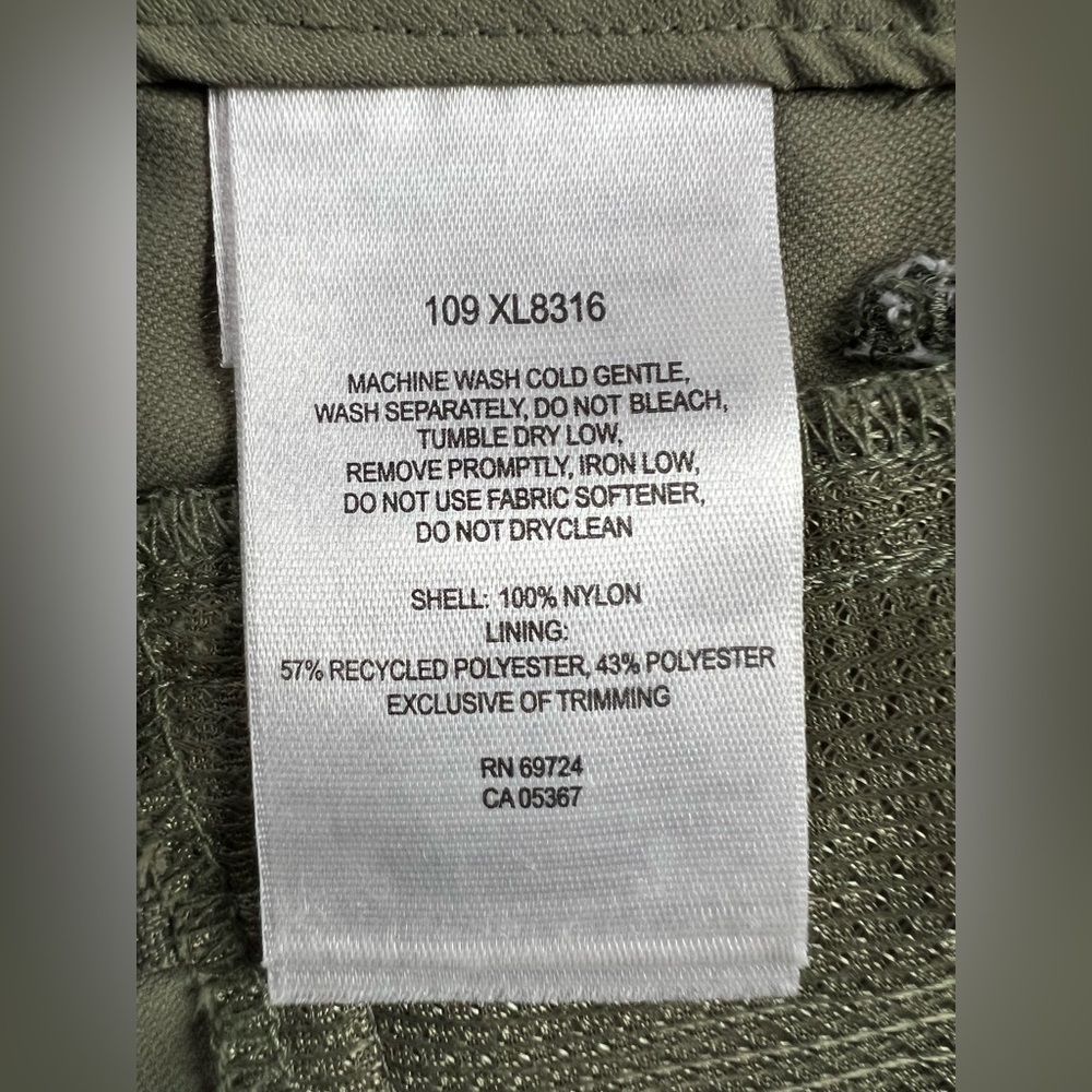Columbia Titanium Convertible Hiking Pants - Picture 16 of 16